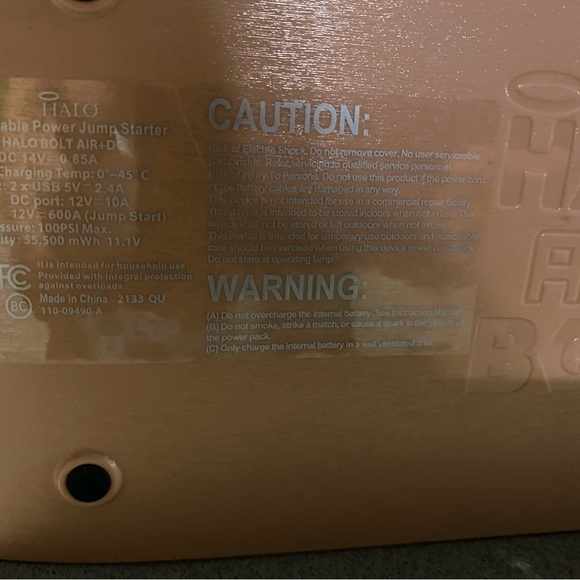 HALO Mophie Bolt Air+ with AC Inverter, Portable Jump Starter, Air Compressor,l - Picture 15 of 16